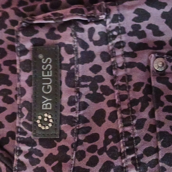 GUESS SUPER SKINNY CHEETAH PANTS - Picture 4 of 8